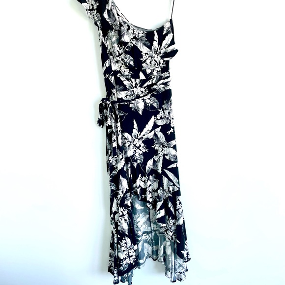 Black Floral One Shoulder Hi-Low Dress - Picture 1 of 11